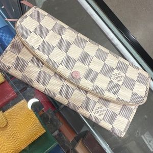 Damier azur pink wallet